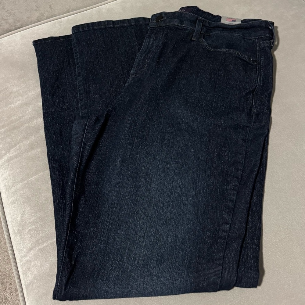 NYDJ Slim Bootcut Jeans in Dark Indigo